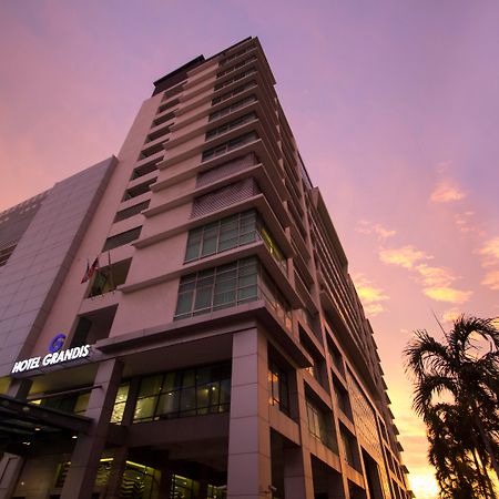 Grandis Hotels&Resorts Kota Kinabalu Exterior foto