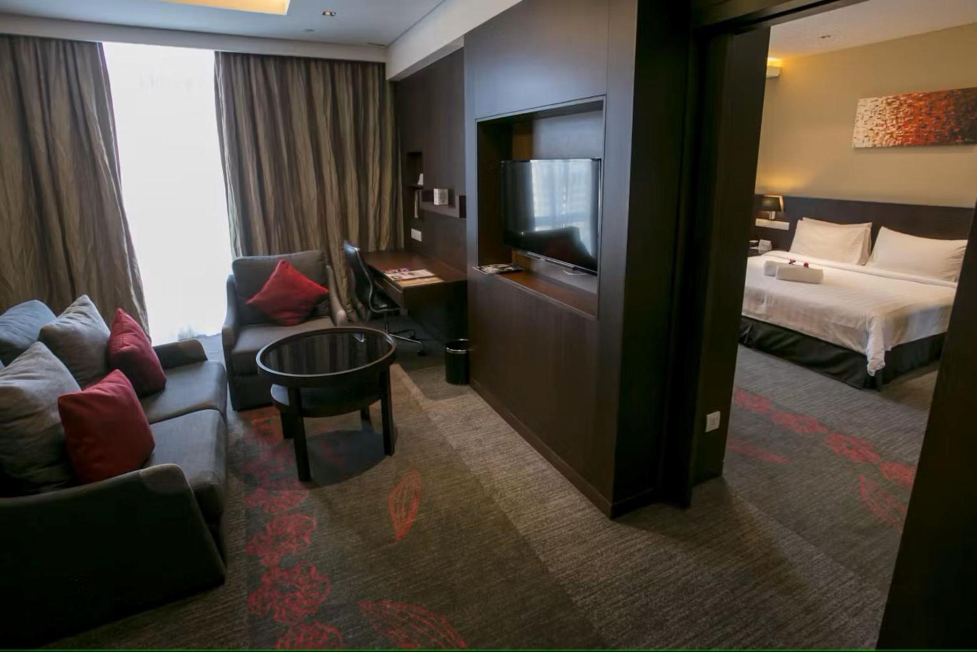 Grandis Hotels&Resorts Kota Kinabalu Exterior foto